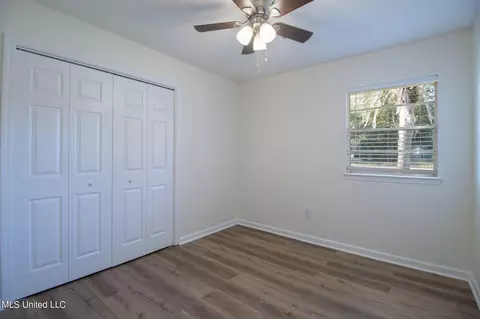 211 E 2nd St, Long Beach, MS 39560 photo 11