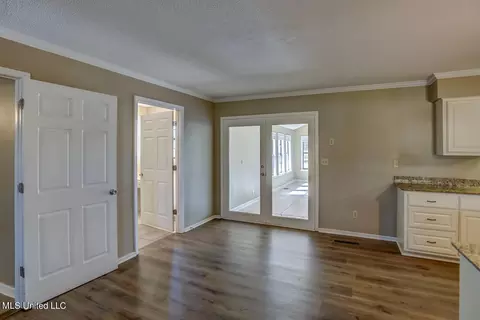 29743 Us-51, Como, MS 38619 photo 18