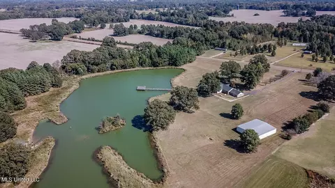 29743 Us-51, Como, MS 38619 photo 30