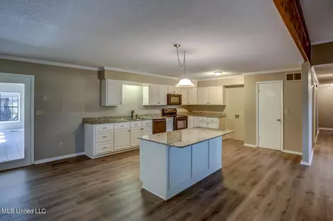 29743 Us-51, Como, MS 38619 photo 17