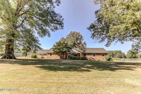 29743 Us-51, Como, MS 38619 photo 6