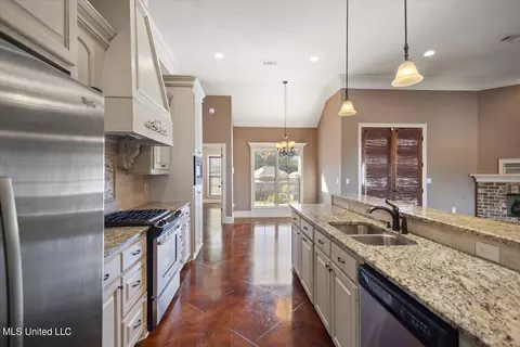 232 Stonebridge Blvd, Brandon, MS 39042 photo 8