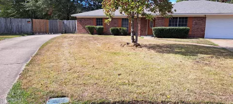 475 Fairfield Dr, Jackson, MS 39206 photo 2