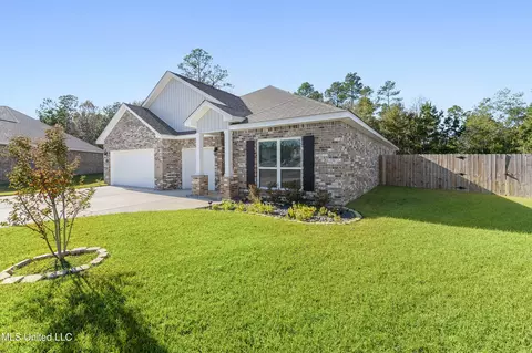 5045 Fairbury Way, D'iberville, MS 39540