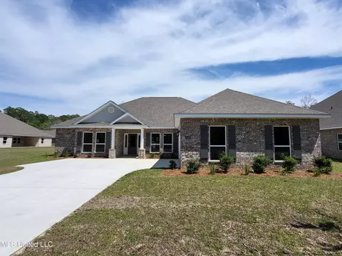 5420 E Belle Fontaine Rd, Ocean Springs, MS 39564