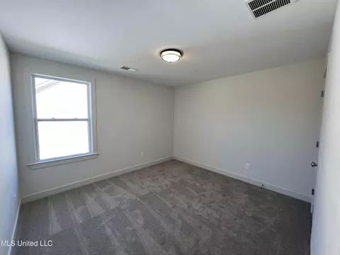 6746 Sunrise Loop E, Olive Branch, MS 38654 photo 16