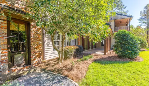 341 Johnstone Dr, Madison, MS 39110 photo 19