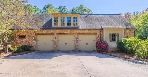 341 Johnstone Dr, Madison, MS 39110 photo 11