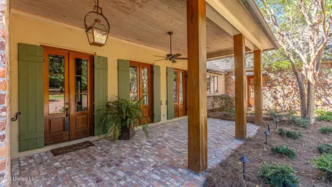 341 Johnstone Dr, Madison, MS 39110 photo 7
