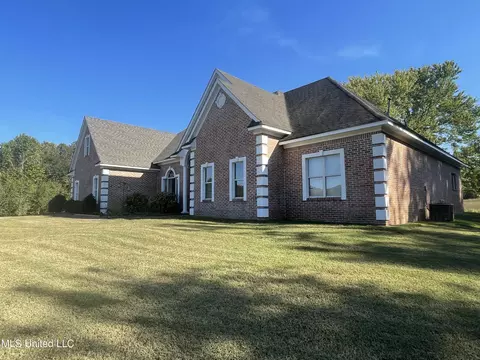 314 Wilburn Rd, Lamar, MS 38642 photo 2