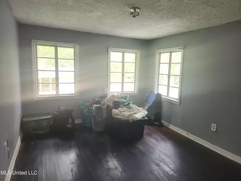 322 Colonial Dr, Jackson, MS 39204 photo 9