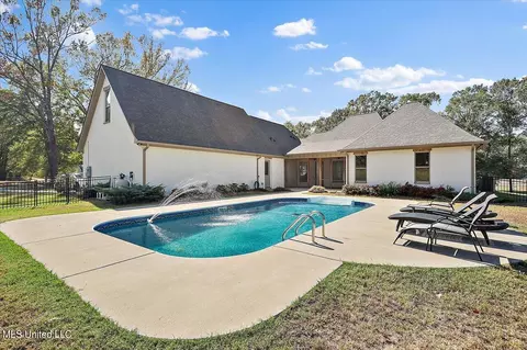 180 Browning Dr, Flora, MS 39071 photo 3