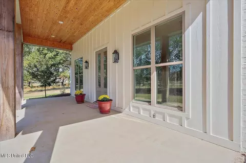 180 Browning Dr, Flora, MS 39071 photo 9