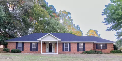 103 Newitt Vick Dr, Vicksburg, MS 39183