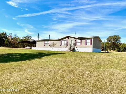 16897 Highway 43, Kosciusko, MS 39090