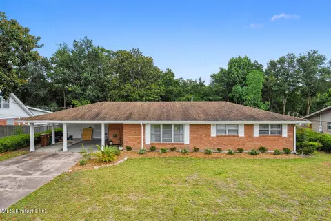 338 Carter Rd, Biloxi, MS 39531