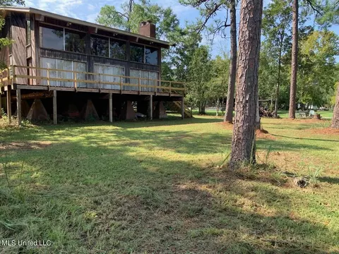 45 Redbud Ln, Perkinston, MS 39573 photo 2