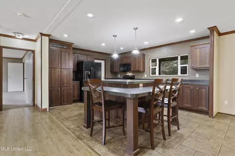 17146 Lakeview Rd, Saucier, MS 39574 photo 9