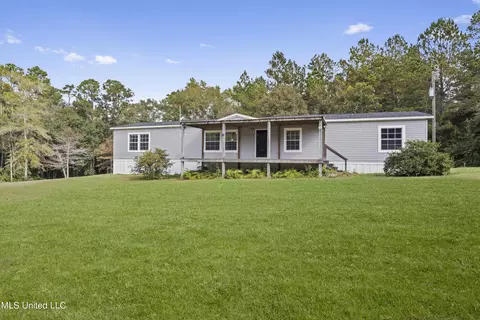 17146 Lakeview Rd, Saucier, MS 39574 photo 2