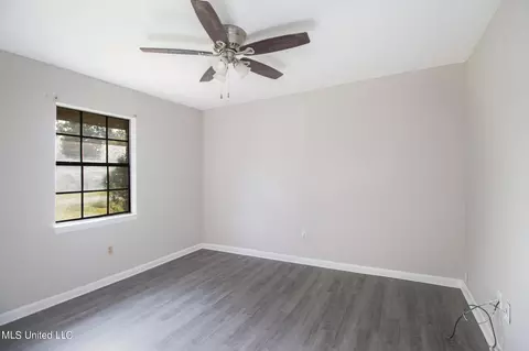 823 Tee St, Biloxi, MS 39532 photo 14