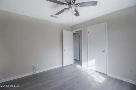 823 Tee St, Biloxi, MS 39532 photo 15