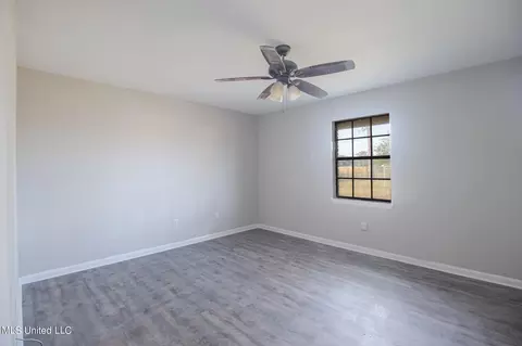 823 Tee St, Biloxi, MS 39532 photo 16
