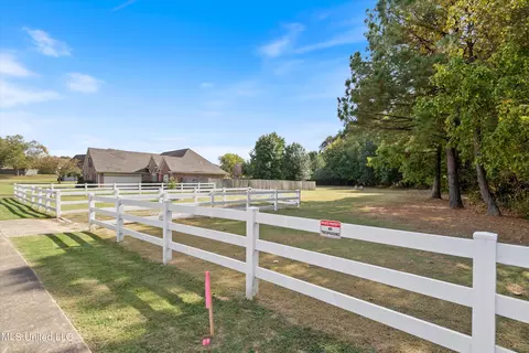 45 Fawn Ln, Hernando, MS 38632 photo 3