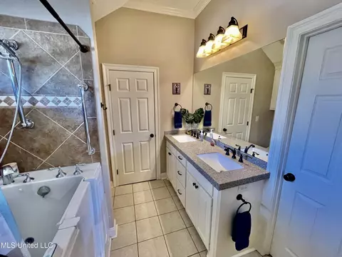 311 Fairview Dr #311, Brandon, MS 39047 photo 13