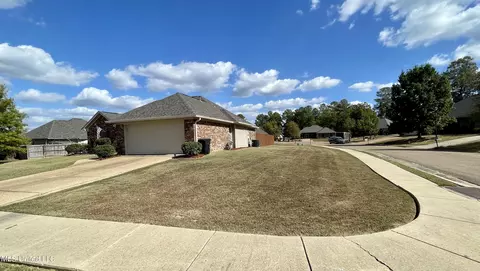 311 Fairview Dr #311, Brandon, MS 39047 photo 18