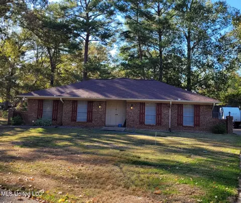 31 Oakview Cv, Brandon, MS 39042