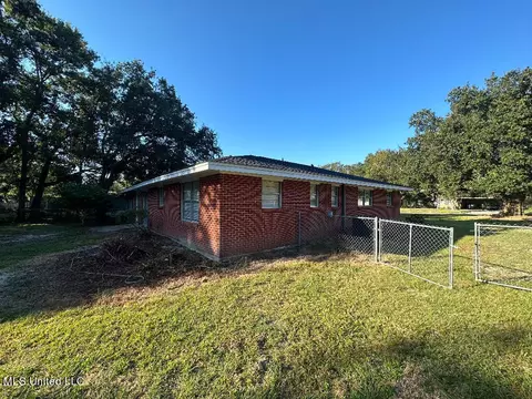 104 Clower Ave, Long Beach, MS 39560 photo 5