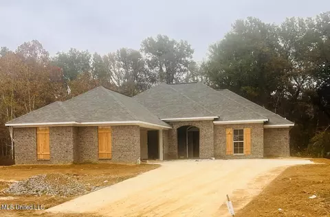 171 Allie Ln, Canton, MS 39046