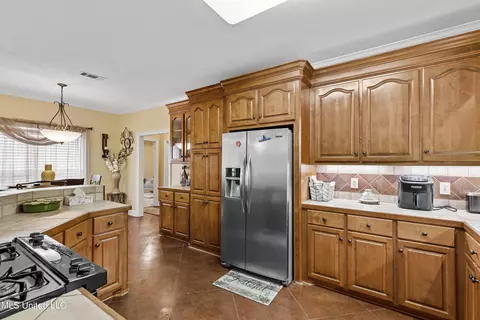 315 Barrington Cv, Byram, MS 39272 photo 6