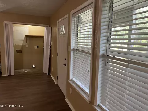 5324 James St, Moss Point, MS 39563 photo 12