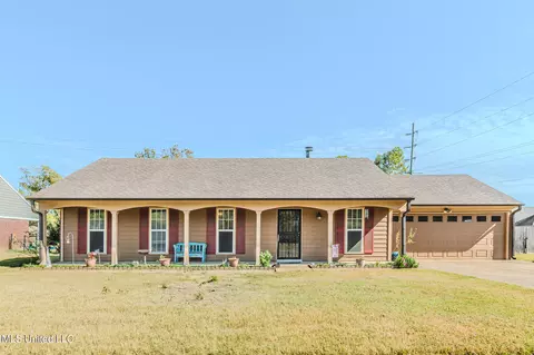 6220 Cambridge Dr, Olive Branch, MS 38654