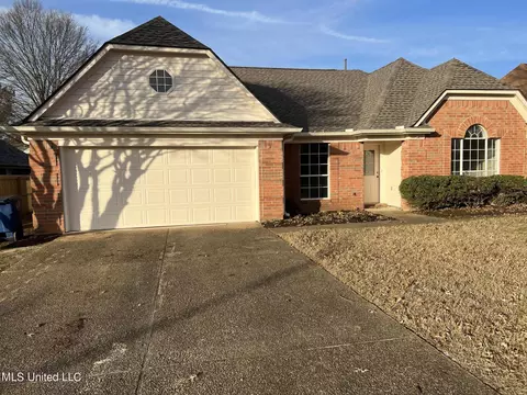 9630 N Meade Cl Cir, Olive Branch, MS 38654