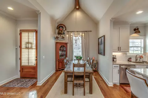 104 Woodscape Dr, Canton, MS 39046 photo 4