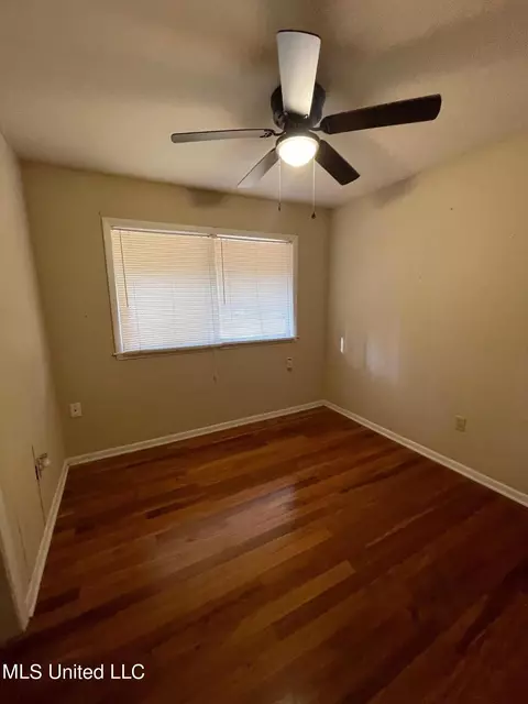 362 Leron Ave, Jackson, MS 39206 photo 7