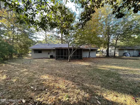 362 Leron Ave, Jackson, MS 39206 photo 11