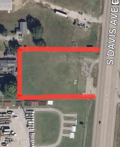 1418 Hwy 61, Cleveland, MS 38732