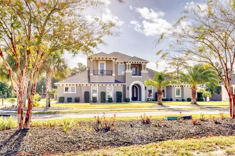 337 Goose Pointe Blvd, Biloxi, MS 39531