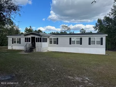 21495 Mcdowell Rd, Saucier, MS 39574