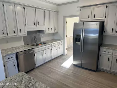 201 Stoney Brook Cv, Jackson, MS 39211 photo 10