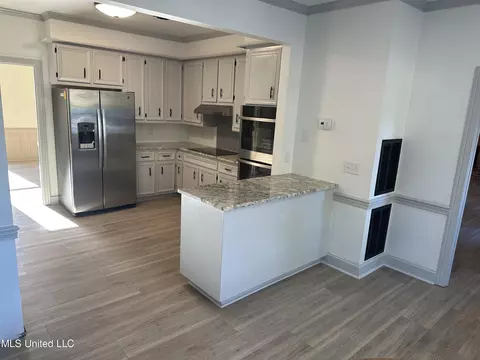201 Stoney Brook Cv, Jackson, MS 39211 photo 12