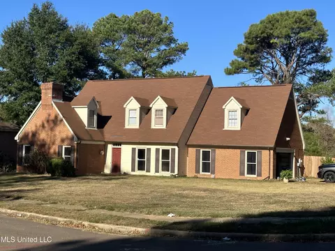 201 Stoney Brook Cv, Jackson, MS 39211