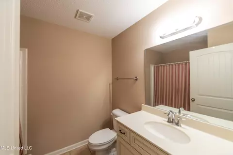 8707 Nuthatch Ln, Olive Branch, MS 38654 photo 15