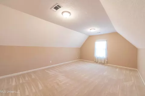 8707 Nuthatch Ln, Olive Branch, MS 38654 photo 18