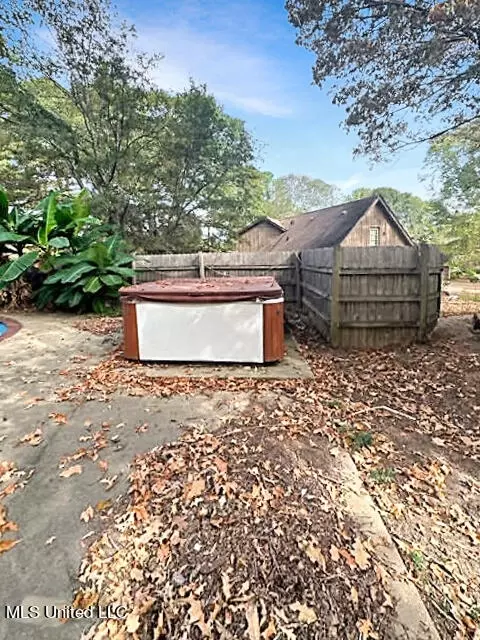 212 Haddon Cir, Brandon, MS 39047 photo 3