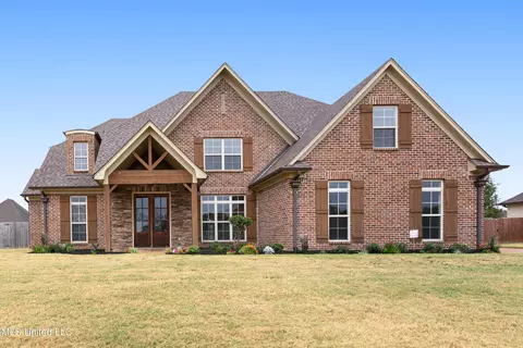3817 Buck Run Dr, Southaven, MS 38672