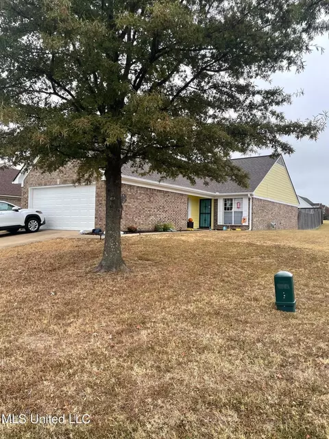 5576 Casey Ln, Southaven, MS 38671